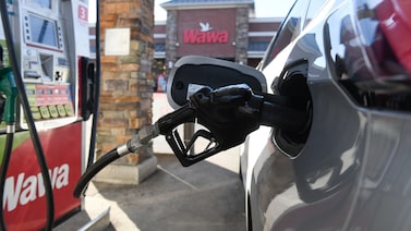 La administración Trump sopesa opciones para enfrentar el alza de los precios del petróleo La administración Trump sopesa opciones para enfrentar el alza de los precios del petróleo