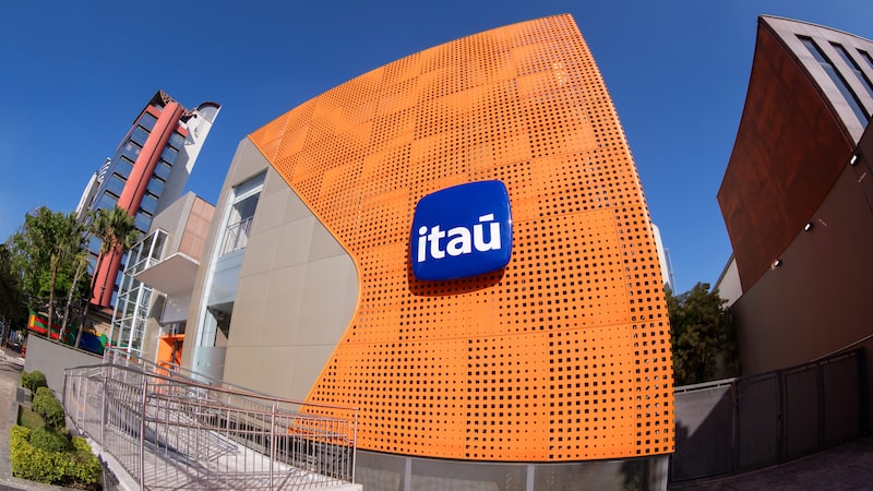 Para o Itaú, ciclo global do dólar tende a influenciar mais do que a eleição em 2026 Para o Itaú, ciclo global do dólar tende a influenciar mais do que a eleição em 2026