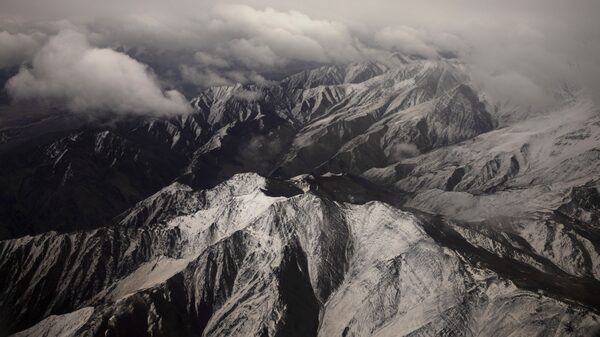 Tercer polo se derrite rápidamente y amenaza a quinta parte de la población global Tercer polo se derrite rápidamente y amenaza a quinta parte de la población global