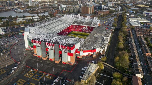 Catar estaría preparando una oferta por el Manchester United Catar estaría preparando una oferta por el Manchester United