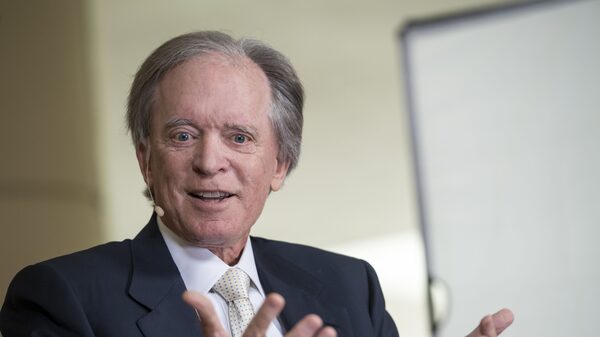 A visão de Bill Gross, ex-Pimco, após a quebra do SVB: aposte em bancos regionais A visão de Bill Gross, ex-Pimco, após a quebra do SVB: aposte em bancos regionais