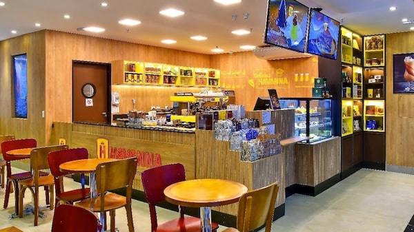 Havanna mantém plano de abrir 60 lojas no Brasil enquanto renegocia dívida de R$ 127 mi Havanna mantém plano de abrir 60 lojas no Brasil enquanto renegocia dívida de R$ 127 mi