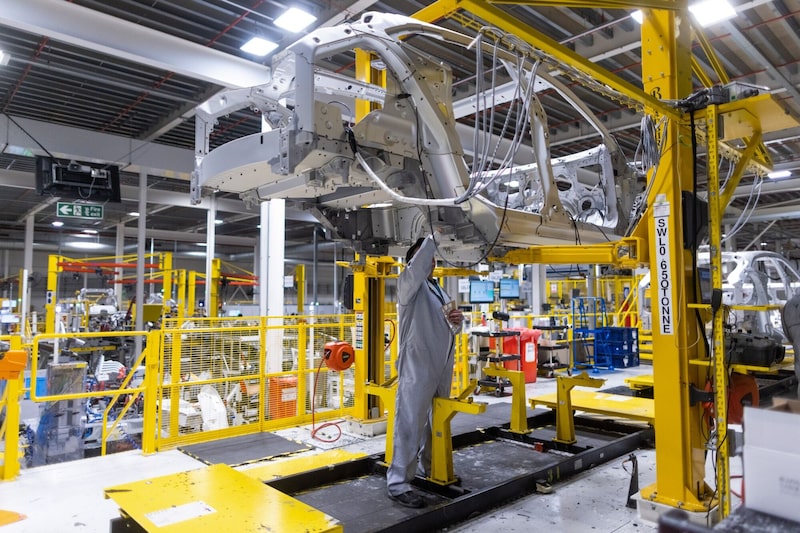 La actividad manufacturera de EE.UU. crece por primera vez desde 2022 La actividad manufacturera de EE.UU. crece por primera vez desde 2022