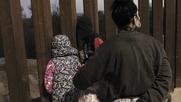 Cuestionan intento de Biden de dar fin a “Permanecer en México” Cuestionan intento de Biden de dar fin a “Permanecer en México”