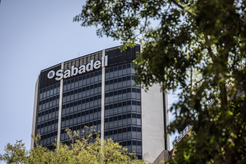 Spain Blocks BBVA-Sabadell Merger for at Least Three Years Spain Blocks BBVA-Sabadell Merger for at Least Three Years