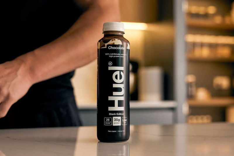 A Huel teve receita de £214 milhões em 2024, com modelo direto ao consumidor e presença crescente no varejo A Huel teve receita de £214 milhões em 2024, com modelo direto ao consumidor e presença crescente no varejo