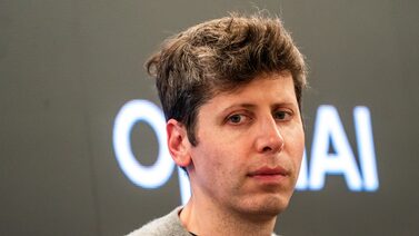 OpenAI se alía con Foxconn para producir hardware clave para centros de datos de IA OpenAI se alía con Foxconn para producir hardware clave para centros de datos de IA