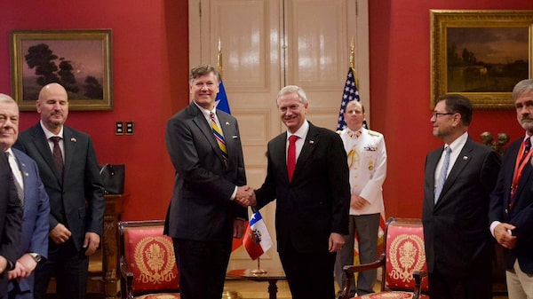 A un día de asumir, Kast firmó acuerdo con EE.UU. para tierras raras y minerales críticos A un día de asumir, Kast firmó acuerdo con EE.UU. para tierras raras y minerales críticos