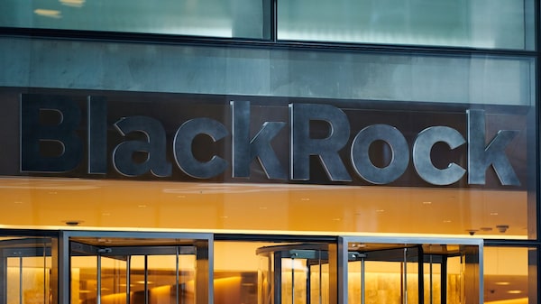 BlackRock apuesta por bonos de mercados emergentes ante un dólar más débil BlackRock apuesta por bonos de mercados emergentes ante un dólar más débil