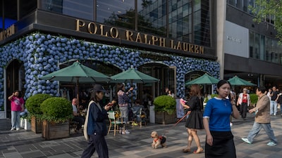 Ralph Lauren se dispara gracias a compradores de artículos de lujo que pagan precios completos Ralph Lauren se dispara gracias a compradores de artículos de lujo que pagan precios completos