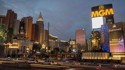 Caesars y los trabajadores de Las Vegas llegan a un acuerdo que alivia la amenaza de huelga Caesars y los trabajadores de Las Vegas llegan a un acuerdo que alivia la amenaza de huelga