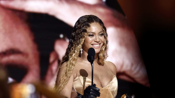 Beyoncé bate el récord de Grammys ganados, pero no logra ningún premio principal Beyoncé bate el récord de Grammys ganados, pero no logra ningún premio principal