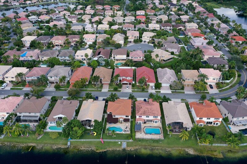 Homes in Miramar, Florida. Homes in Miramar, Florida.