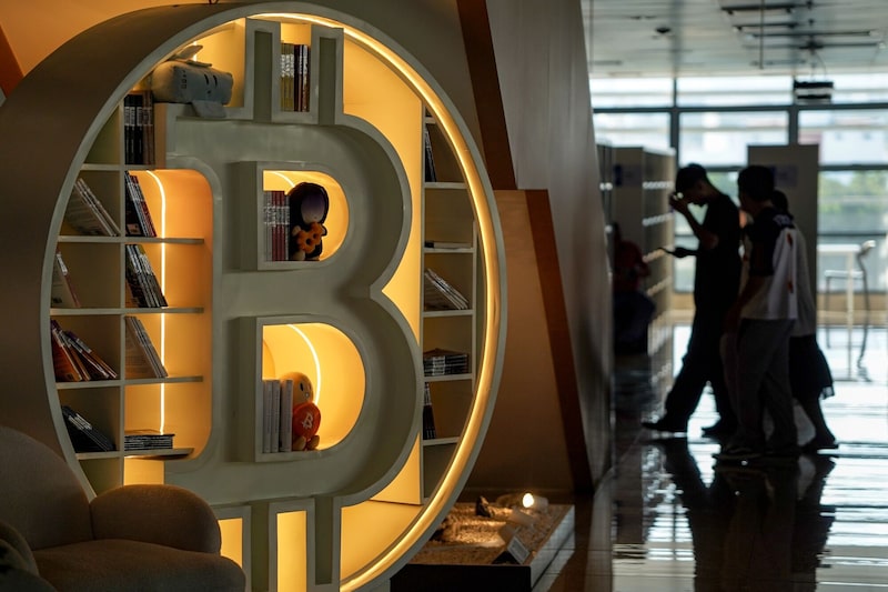 Una pantalla de Bitcoin. Una pantalla de Bitcoin.