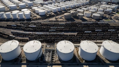 Petróleo se desploma tras el anuncio de Trump de detener los ataques contra Irán Petróleo se desploma tras el anuncio de Trump de detener los ataques contra Irán