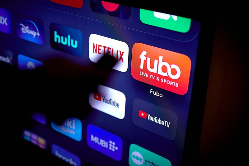 A Disney incorporará seu negócio Hulu + Live TV à Fubo, segundo fontes consultadas pela Bloomberg News A Disney incorporará seu negócio Hulu + Live TV à Fubo, segundo fontes consultadas pela Bloomberg News