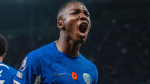 El sueldo de Moisés Caicedo y William Pacho, los dos ecuatorianos en el top 100 de futbolistas El sueldo de Moisés Caicedo y William Pacho, los dos ecuatorianos en el top 100 de futbolistas