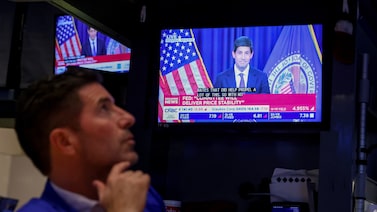 Fed de Warsh encontra em Greenspan uma lição para calibrar juros sem exagerar na dose Fed de Warsh encontra em Greenspan uma lição para calibrar juros sem exagerar na dose