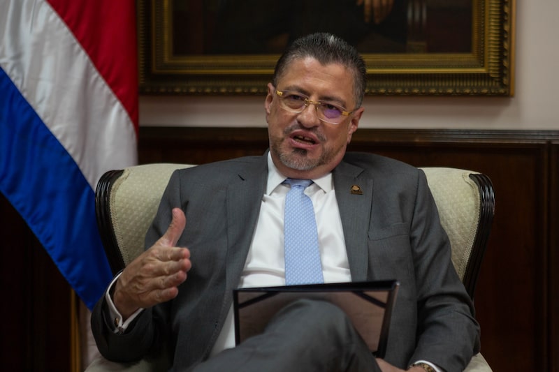 Rodrigo Chaves, presidente de Costa Rica, durante una entrevista en el Palacio Presidencial de San José, Costa Rica, el jueves 7 de diciembre de 2023. Rodrigo Chaves, presidente de Costa Rica, durante una entrevista en el Palacio Presidencial de San José, Costa Rica, el jueves 7 de diciembre de 2023.
