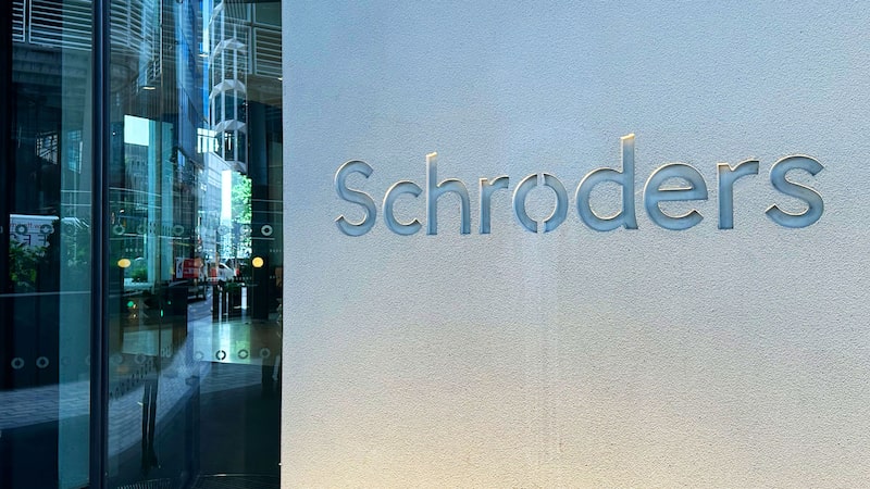 Nuveen compra a britânica Schroders e cria gigante de gestão com US$ 2,5 tri em ativos Nuveen compra a britânica Schroders e cria gigante de gestão com US$ 2,5 tri em ativos