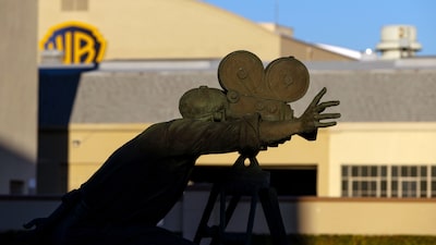 Warner Bros. insta a los inversores a rechazar la oferta de Paramount: las razones Warner Bros. insta a los inversores a rechazar la oferta de Paramount: las razones