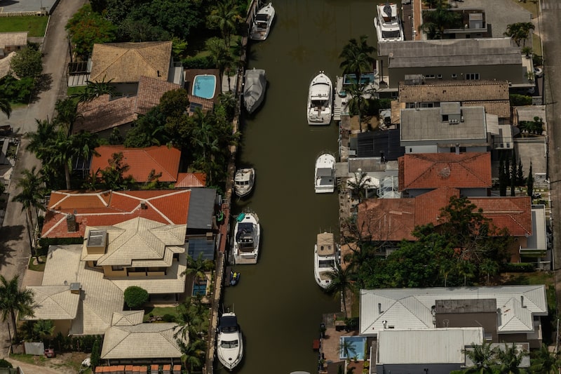 Millonarios en LatAm Millonarios en LatAm