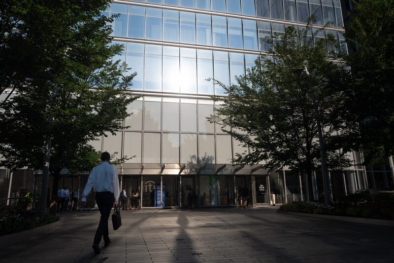 ¿Adiós al home office? Bancos como Citi y HSBC exigen asistir a la oficina cinco veces por semana ¿Adiós al home office? Bancos como Citi y HSBC exigen asistir a la oficina cinco veces por semana