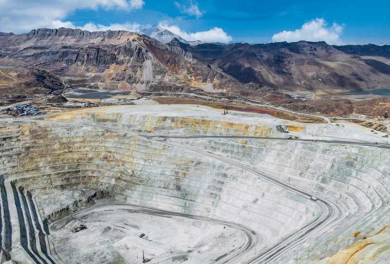 La empresa estatal china Chinalco opera Toromocho. El proyecto de ampliación de esta mina se anunció en 2018, cinco años atrás. La empresa estatal china Chinalco opera Toromocho. El proyecto de ampliación de esta mina se anunció en 2018, cinco años atrás.