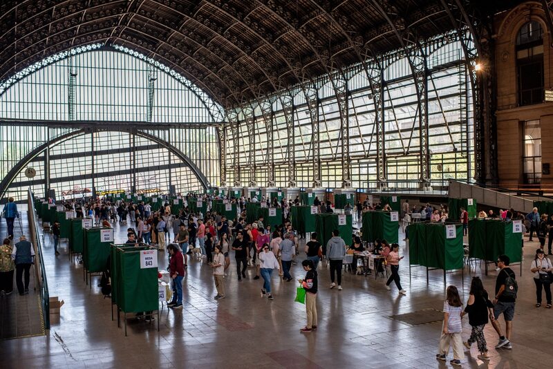 Voters cast ballots at a polling station during the Constitutional referendum in Santiago, Chile, on Sunday, Dec. 17, 2023. Chileans are heading to the polls in a second attempt to approve a new constitution and move past the period of political and economic uncertainty set off by the charter's rewrite four years ago. Photographer: Cristobal Olivares/Bloomberg Voters cast ballots at a polling station during the Constitutional referendum in Santiago, Chile, on Sunday, Dec. 17, 2023. Chileans are heading to the polls in a second attempt to approve a new constitution and move past the period of political and economic uncertainty set off by the charter's rewrite four years ago. Photographer: Cristobal Olivares/Bloomberg