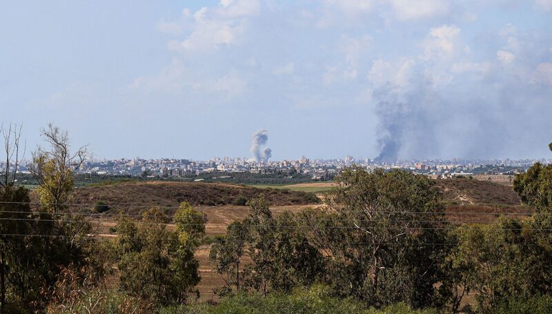 Líderes saudíes y emiratíes mantienen raras conversaciones mientras se intensifica la guerra / Fotógrafo: Jonathan Alpeyrie/Bloomberg Líderes saudíes y emiratíes mantienen raras conversaciones mientras se intensifica la guerra / Fotógrafo: Jonathan Alpeyrie/Bloomberg