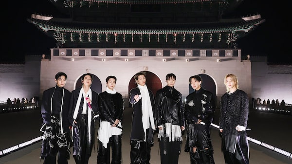 Retorno do BTS rivaliza com Taylor Swift e movimenta economia com força de ‘superfandom’ Retorno do BTS rivaliza com Taylor Swift e movimenta economia com força de ‘superfandom’