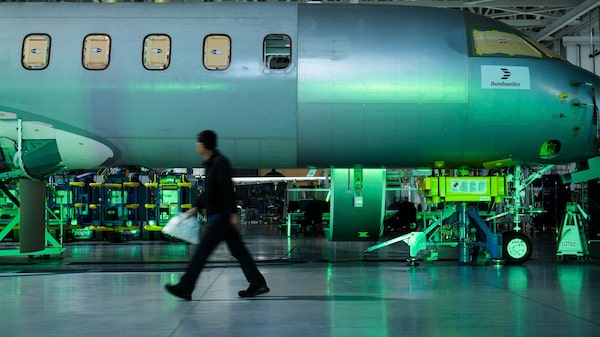 Donald Trump amenaza con imponer aranceles a los aviones procedentes de Canadá Donald Trump amenaza con imponer aranceles a los aviones procedentes de Canadá