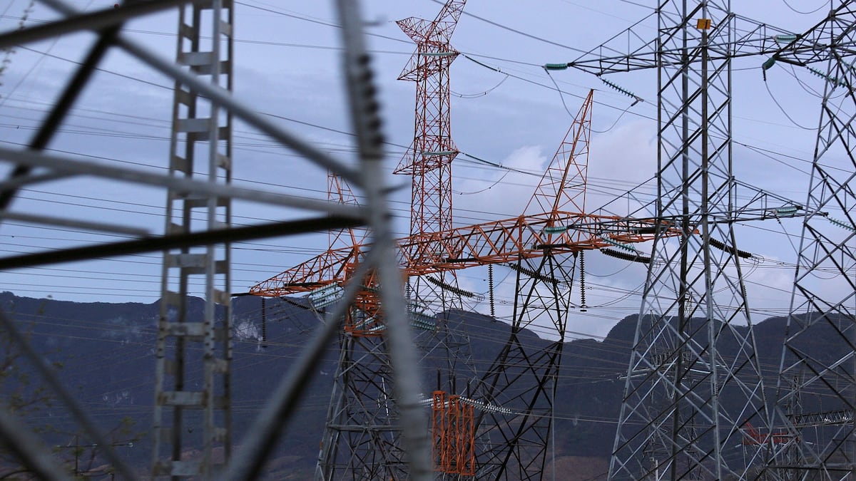México alista inversiones por MXN$200.000 millones para evitar apagones eléctricos