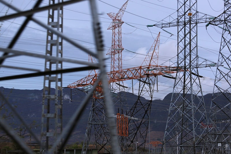 Las empresas asistieron el mes pasado a un extenso taller en el que también participaron representantes de Copenhagen Infrastructure Partners, Mexico Infrastructure Partners y Alom Infra, según fuentes conocedoras del asunto. Las empresas asistieron el mes pasado a un extenso taller en el que también participaron representantes de Copenhagen Infrastructure Partners, Mexico Infrastructure Partners y Alom Infra, según fuentes conocedoras del asunto.