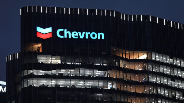 Dólares de Chevron enfrían la inflación en Venezuela hasta su nivel más bajo en una década Dólares de Chevron enfrían la inflación en Venezuela hasta su nivel más bajo en una década