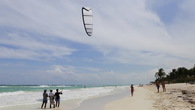 Destino de luxo, Tulum enfrenta queda no turismo e cortes na oferta de voos Destino de luxo, Tulum enfrenta queda no turismo e cortes na oferta de voos