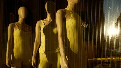 Nike e Kim Kardashian se juntam em nova marca fitness para mulheres Nike e Kim Kardashian se juntam em nova marca fitness para mulheres