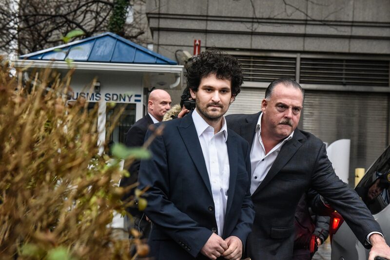 Bankman-Fried Released on $250 Million Bond in FTX Fraud Case Bankman-Fried Released on $250 Million Bond in FTX Fraud Case