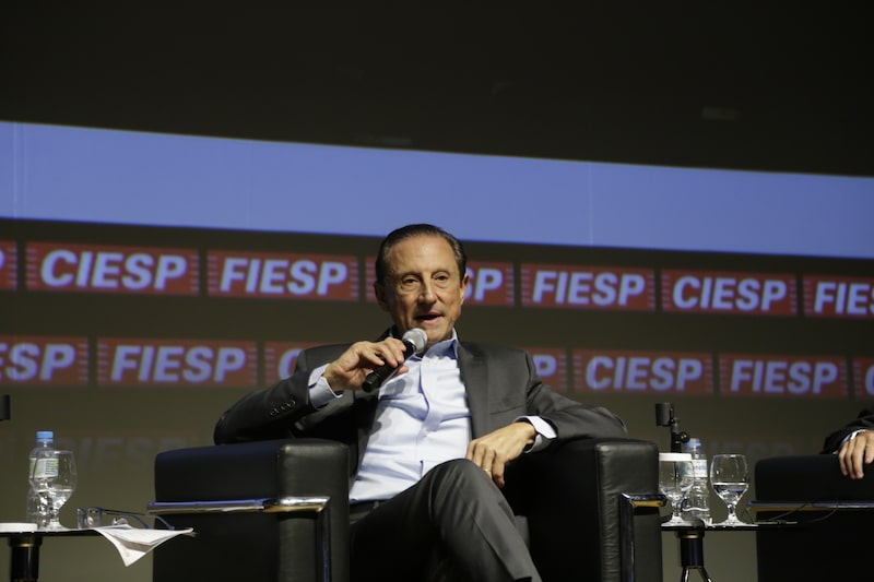 Agroindústrias lançam manifesto próprio em defesa da harmonia entre os Poderes após recuo da Fiesp Agroindústrias lançam manifesto próprio em defesa da harmonia entre os Poderes após recuo da Fiesp