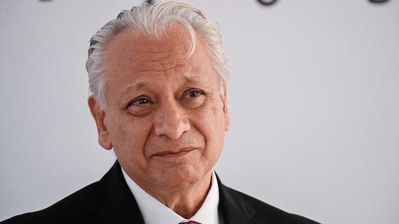 Víctor Rodríguez deja la dirección de Pemex y Sheinbaum lo reemplaza por el jefe de Finanzas Víctor Rodríguez deja la dirección de Pemex y Sheinbaum lo reemplaza por el jefe de Finanzas