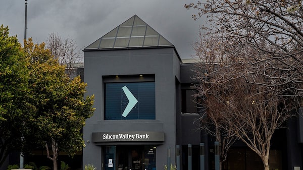 Tecnológicas asiáticas luchan por contener consecuencias del colapso de SVB Tecnológicas asiáticas luchan por contener consecuencias del colapso de SVB