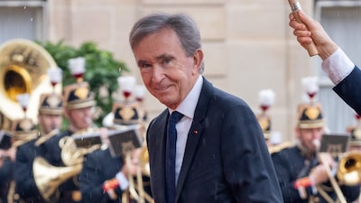 Arnault refuerza su control de LVMH con una oleada de compras por US$1.600 millones Arnault refuerza su control de LVMH con una oleada de compras por US$1.600 millones