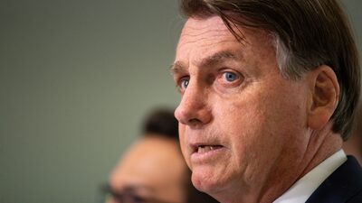 Bolsonaro é aconselhado a prorrogar o auxílio emergencial Bolsonaro é aconselhado a prorrogar o auxílio emergencial