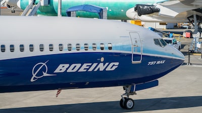 Boeing registra pérdidas de US$697 millones en su división comercial pese al alza de ingresos Boeing registra pérdidas de US$697 millones en su división comercial pese al alza de ingresos