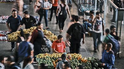 IPCA acelera para 0,56% em outubro, acima do esperado por economistas IPCA acelera para 0,56% em outubro, acima do esperado por economistas