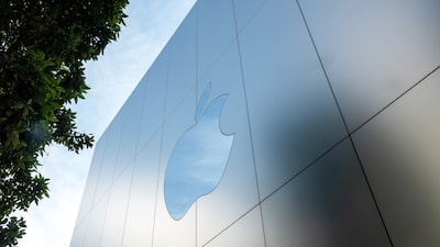 Apple sorprende en ingresos y se recupera en la bolsa: ¿hora de invertir? Esto dice Wall Street Apple sorprende en ingresos y se recupera en la bolsa: ¿hora de invertir? Esto dice Wall Street