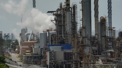 Venezuela revisa condiciones de los contratos petroleros para atraer a nuevos inversores Venezuela revisa condiciones de los contratos petroleros para atraer a nuevos inversores