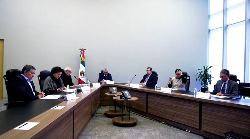 El Órgano de Gobierno de la Comisión Reguladora de Energía (CRE) durante la votación de la candidata a secretaria ejecutiva de la autoridad energética. El Órgano de Gobierno de la Comisión Reguladora de Energía (CRE) durante la votación de la candidata a secretaria ejecutiva de la autoridad energética.