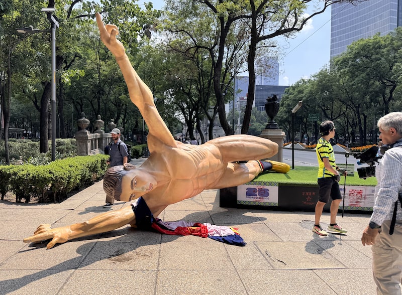 A statue depicting a World Cup player toppled in Mexico City. Photographer: Alex Vasquez/Bloomberg A statue depicting a World Cup player toppled in Mexico City. Photographer: Alex Vasquez/Bloomberg