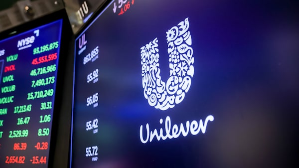 Unilever negocia combinar su negocio de alimentos con McCormick, según reportes Unilever negocia combinar su negocio de alimentos con McCormick, según reportes